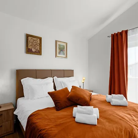 Arancin By Interhome Brtonigla