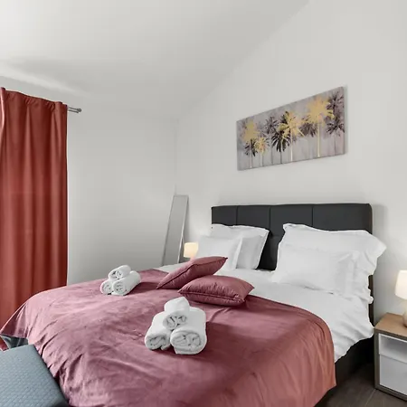 Semesterbostad Arancin By Interhome
