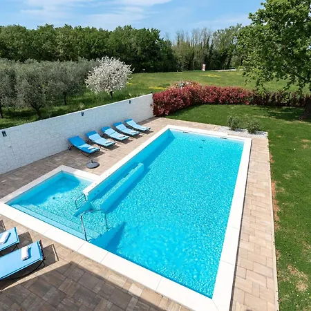 Semesterbostad Arancin By Interhome *
