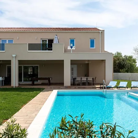 Arancin By Interhome * Brtonigla